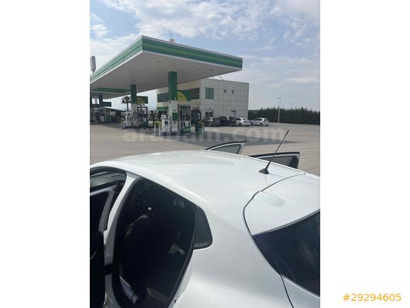 Sahibinden Renault Clio 0.9 TCe Joy 2019 Model 