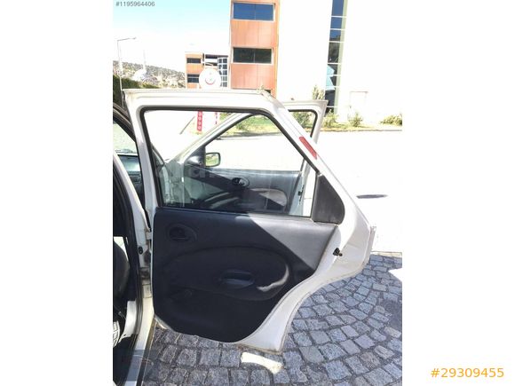 ESCORT 1.6 sıfır boya MASRAFSIZ ( BAYRAMLIK )