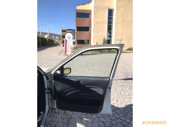 ESCORT 1.6 sıfır boya MASRAFSIZ ( BAYRAMLIK )
