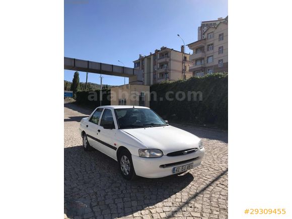 ESCORT 1.6 sıfır boya MASRAFSIZ ( BAYRAMLIK )