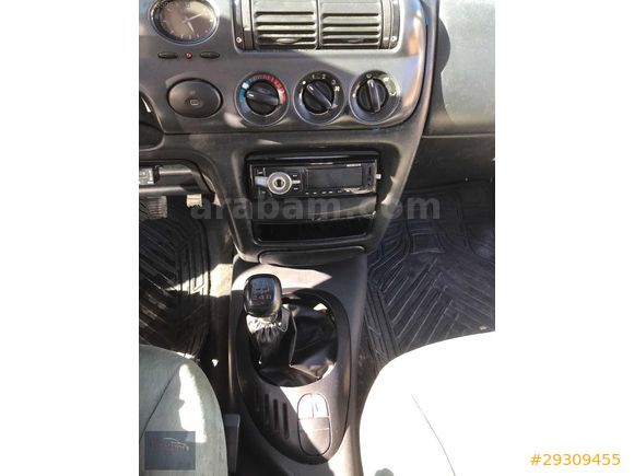 ESCORT 1.6 sıfır boya MASRAFSIZ ( BAYRAMLIK )
