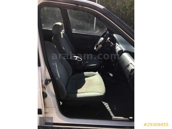 ESCORT 1.6 sıfır boya MASRAFSIZ ( BAYRAMLIK )