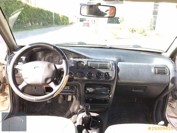 ESCORT 1.6 sıfır boya MASRAFSIZ ( BAYRAMLIK )
