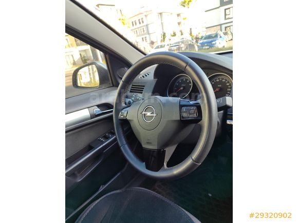 Sahibinden Opel Astra 1.6 Enjoy 111.Yıl 2011 Model