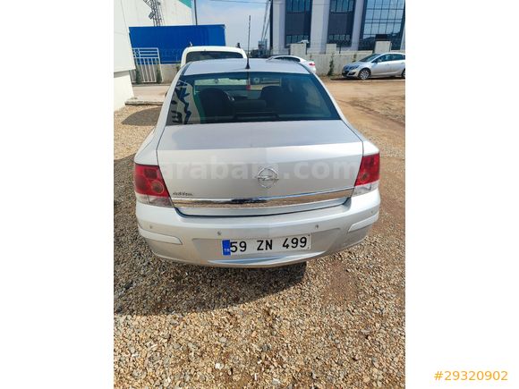 Sahibinden Opel Astra 1.6 Enjoy 111.Yıl 2011 Model