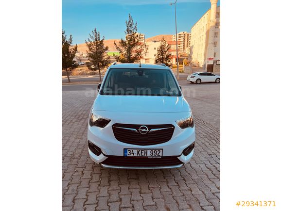 Sahibinden Opel Combo 1.5 CDTI Excellence 2024 Model