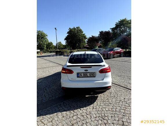 Sahibinden Ford Focus 1.5 TDCi Titanium 2018 Model