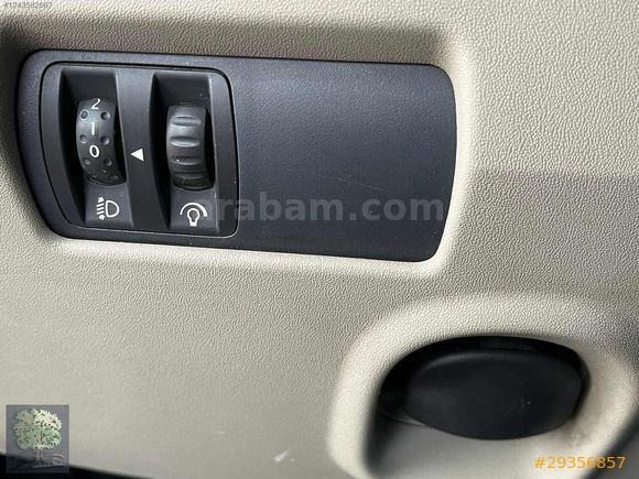 ÇINAR'DAN 2007 MODEL 1.5 DCİ MEGANE YARISI PEŞİN YARISI VADE
