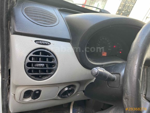 Sahibinden Renault Kangoo 1.9 D 2003 Model 