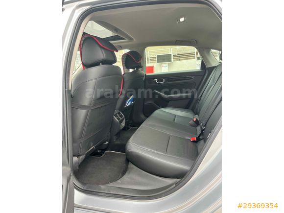 Sahibinden Honda Civic 1.5 i-VTEC Executive Plus 2022 Model 