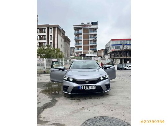 Sahibinden Honda Civic 1.5 i-VTEC Executive Plus 2022 Model 