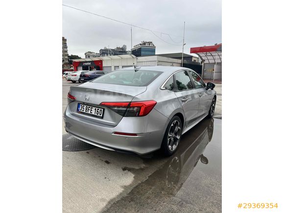 Sahibinden Honda Civic 1.5 i-VTEC Executive Plus 2022 Model 