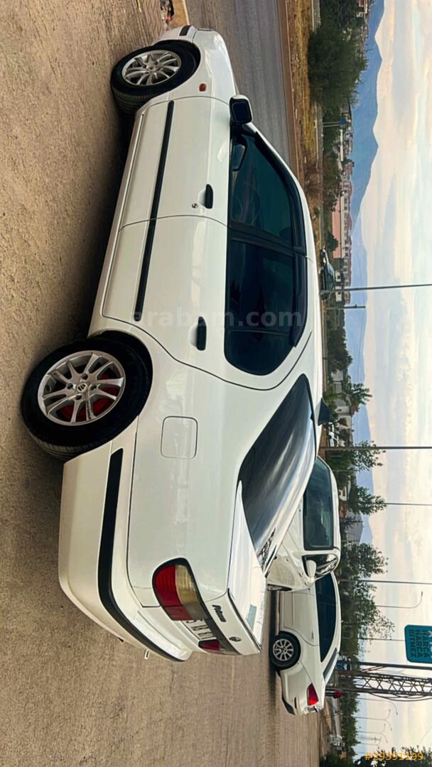 Sahibinden Nissan Primera 1.6 SLX 1998 Model Kahramanmaraş 347.000 km Beyaz 5