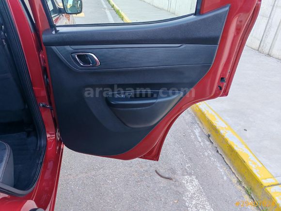 -TAKASLI-İLK SAHİBİNDEN GARAJ ARACI SORUNSUZ YAKIT CİMRİSi-12 TAKSİT İMKANI-