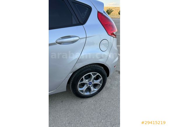 Ford Fiesta 1.25 Trend 2011 Model 