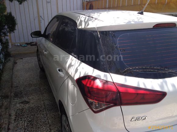 Sahibinden Hyundai i20 1.2 MPI Jump 2017 Model Erzurum