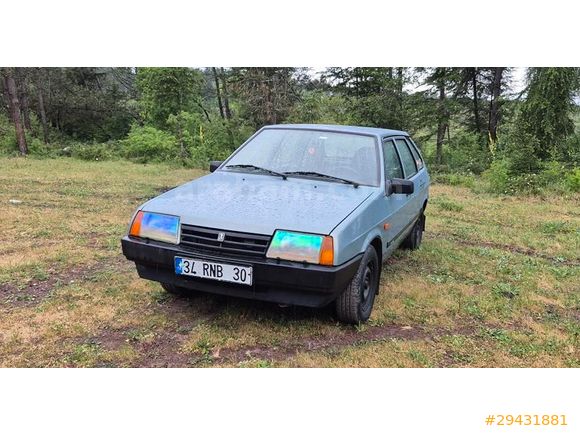  Lada Samara 1.5 2004 Model 