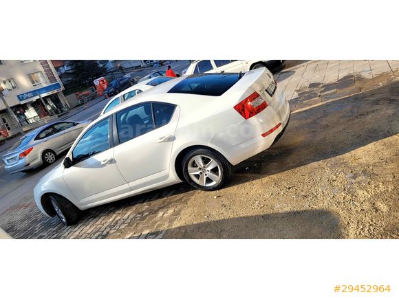 MKZ ARAÇ KİRALAMA’dan Skoda Octavia Ankara