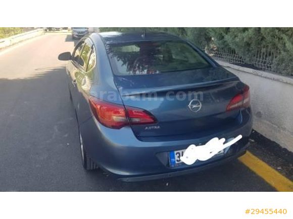 3.sahibi Opel Astraj NB 1.6 Editn plus 2016  Lastikler SIFIR