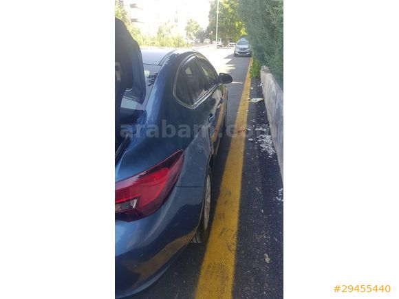 3.sahibi Opel Astraj NB 1.6 Editn plus 2016  Lastikler SIFIR
