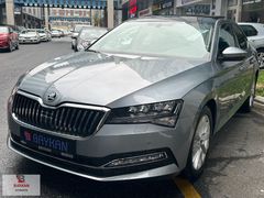 BAYKAN OTO'DAN 2020 SKODA SUPERB 1.6TDI 120HP DSG PREMIUM SUNROF