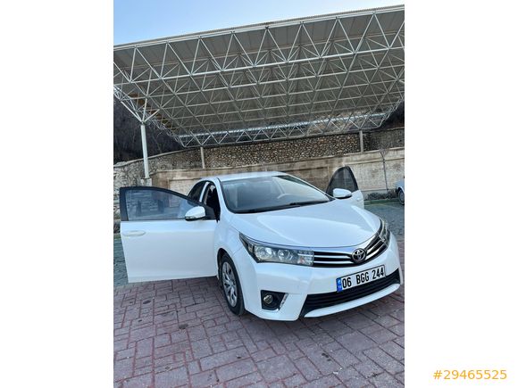 Sahibinden Toyota Corolla 1.4 D-4D Touch 2015 Model