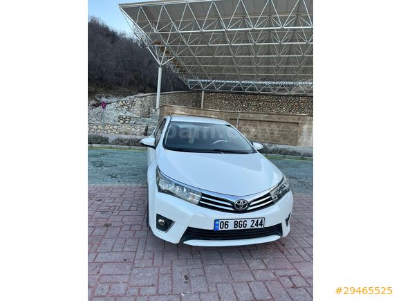 Sahibinden Toyota Corolla 1.4 D-4D Touch 2015 Model