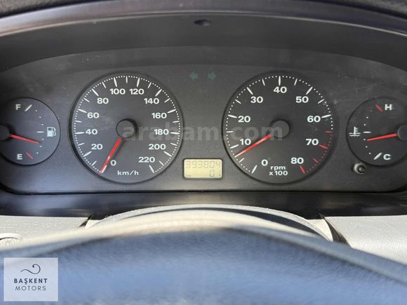 BAŞKENT MOTORS'DAN 2001 KLİMALI