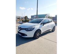 Aracım sınıfının En Dolusudur icon paket 90hp Start&Stop özelliklidir.