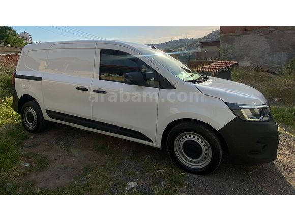 HASAR BOYA DEĞİŞEN YOKTUR  %20 KDV Renault Kangoo GÖRÜŞ+TEKNOLOJİ PAKETLİ