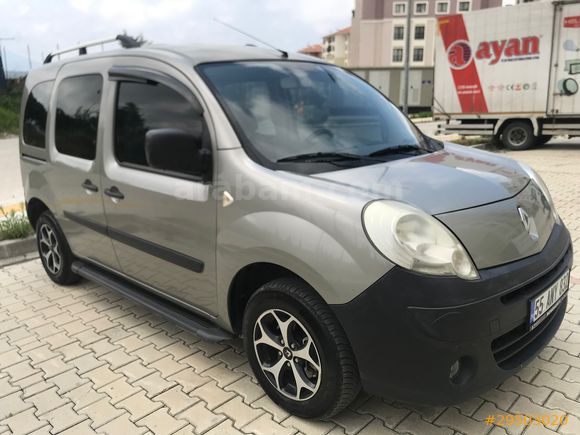 Sahibinden Renault Kangoo Multix 1.5 dCi Authentique 2010 Model 
