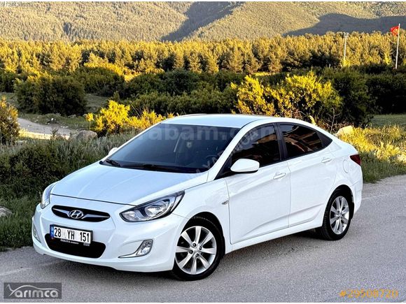 2013 HYUNDAİ ACCENT BLUE DİZEL OTOMATİK SADECE 82 BİNDE..!!!