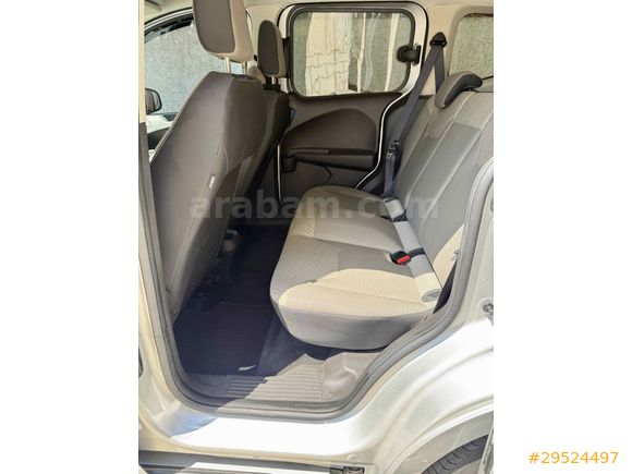 Sahibinden Ford Tourneo Courier 1.5 TDCi Titanium Plus 2021 Model 