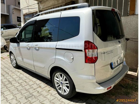 Sahibinden Ford Tourneo Courier 1.5 TDCi Titanium Plus 2021 Model 