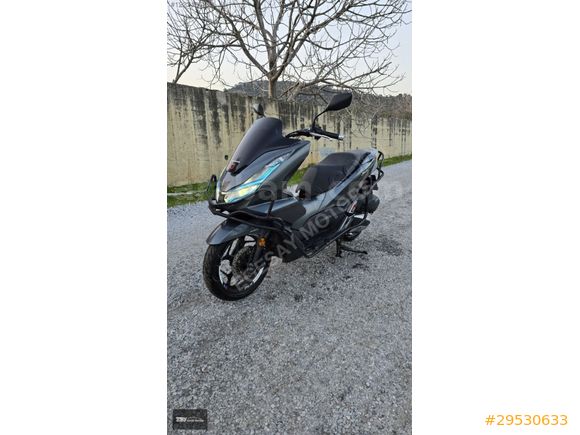 EGESAY MOTORS'DAN 2021 MODEL HONDA PCX