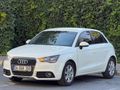 TEK DEĞİŞENLİ 3 PARÇA BOYALI AUDİ A1