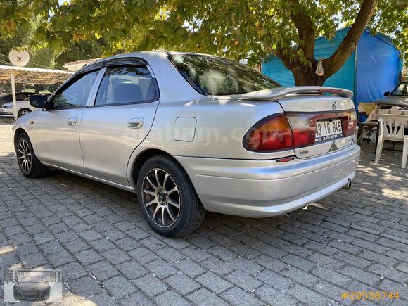 1998 MAZDA 323