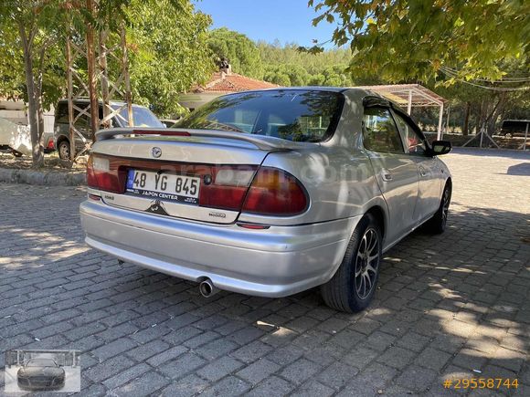 1998 MAZDA 323
