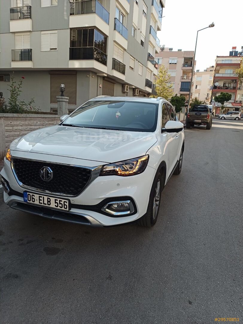 Memurdan MG HS 1.5 T-GDI Luxury 2024 Model 2