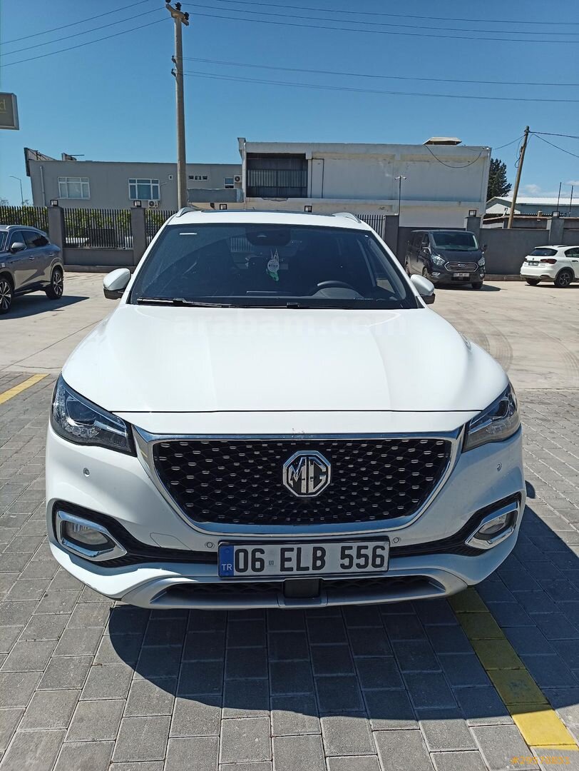 Memurdan MG HS 1.5 T-GDI Luxury 2024 Model 3