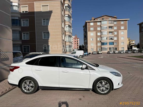Sahibinden Ford Focus 1.6 TDCi Style 2013 Model  Beyaz