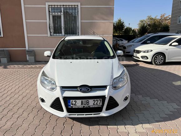 Sahibinden Ford Focus 1.6 TDCi Style 2013 Model  Beyaz