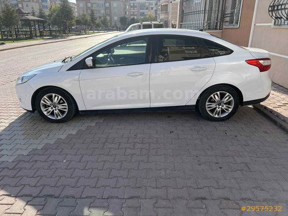 Sahibinden Ford Focus 1.6 TDCi Style 2013 Model  Beyaz