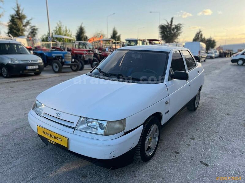 Galeriden Lada Vega 1.5 1999 Model Malatya 290.000 km Beyaz