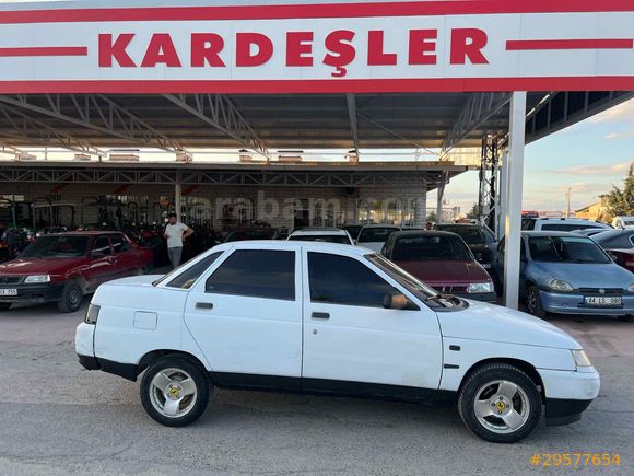 1999 LADA VEGA 1.5 LPG Lİ ORJİNAL MASRAFSIZ BAKIMLI.