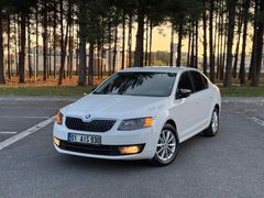 ARAÇ HATAY DÖRTYOLDADIR SAHİBİNDEN 2015 MODEL HATASIZ BOYASIZ 1.6 TDİ  OCTAVİA STYLE C