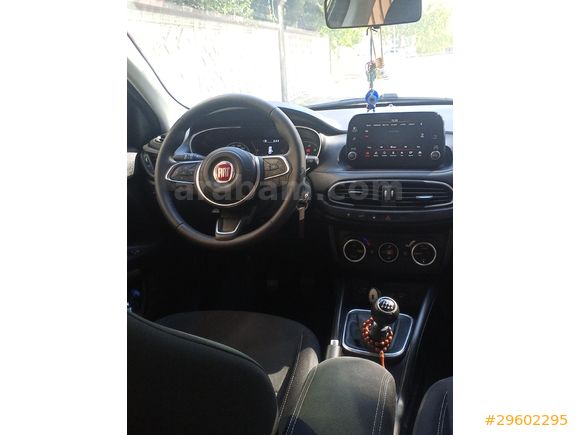 Sahibinden Fiat Egea 1.4 Fire Urban 2023 Model