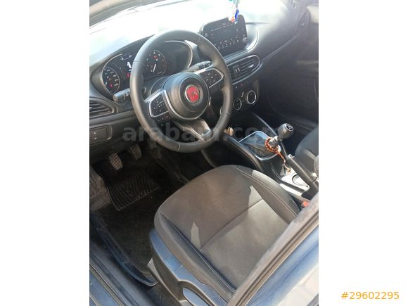 Sahibinden Fiat Egea 1.4 Fire Urban 2023 Model