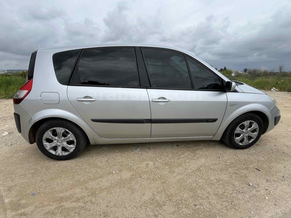 Sahibinden Renault Scenic 1.5 dCi Privilege 2006 Model 