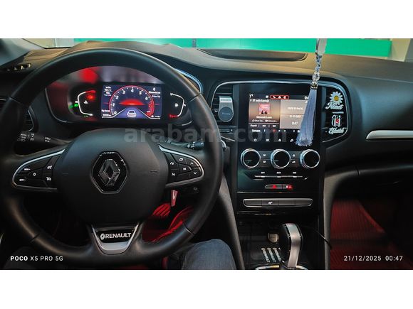 SIFIR GİBİ DÜŞÜK KM MEGANE 4